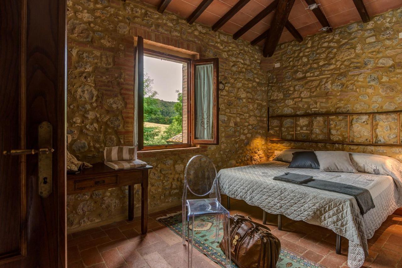Agriturismo Casanova Di Pescille San Gimignano Exterior foto