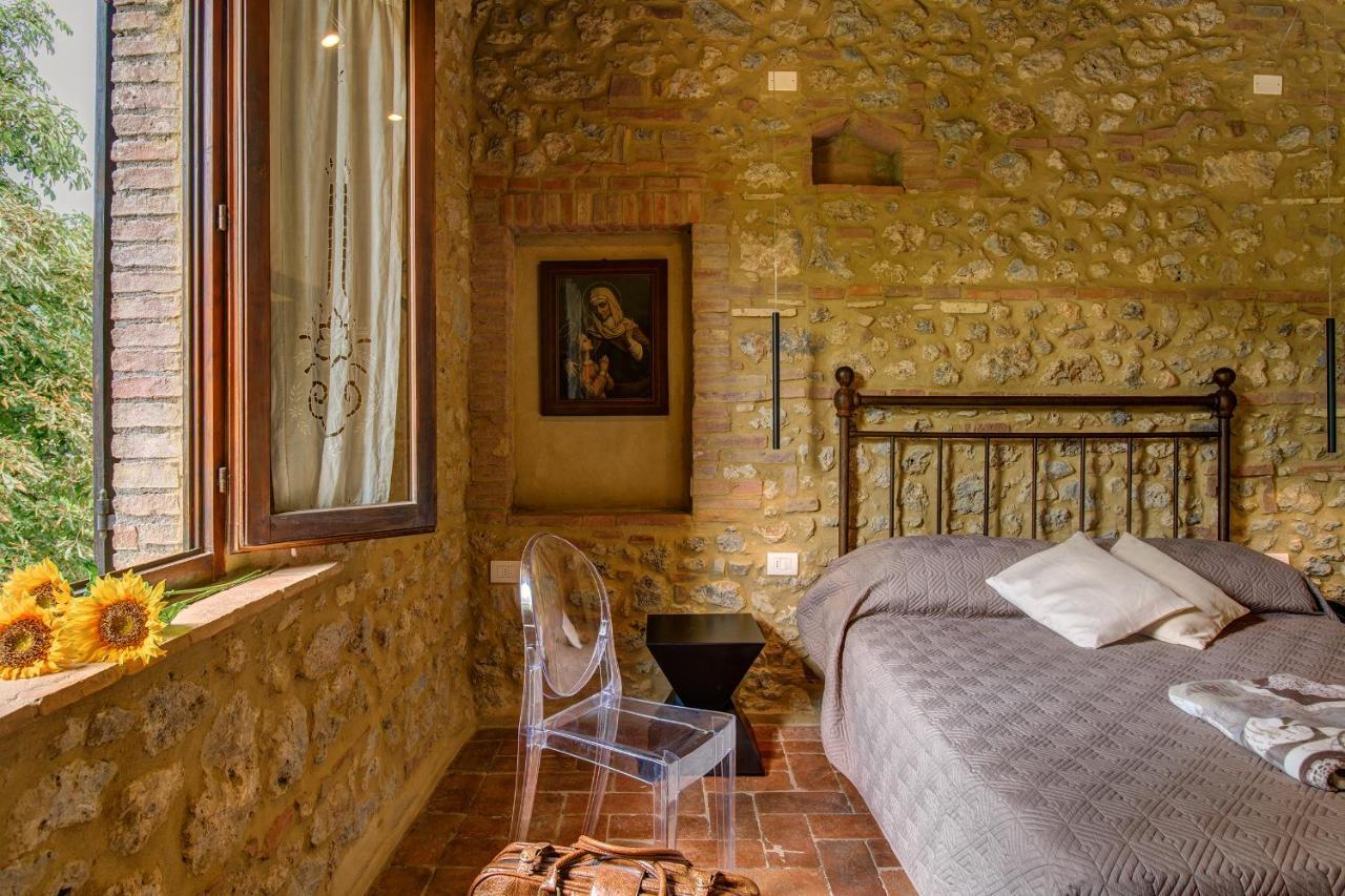 Agriturismo Casanova Di Pescille San Gimignano Exterior foto